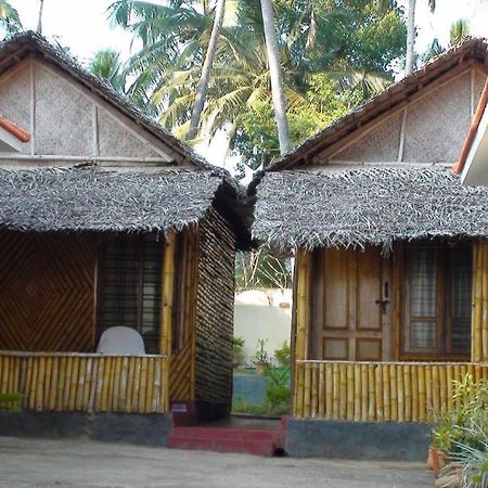 Varkala Villas Exterior foto